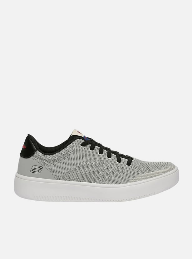 SKECHERS Sport Court 92 Solid Lace-Up Sports Shoes