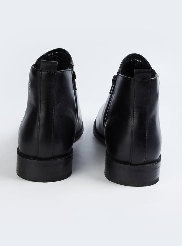 HUSH PUPPIES Aiden Solid Chelsea Boots
