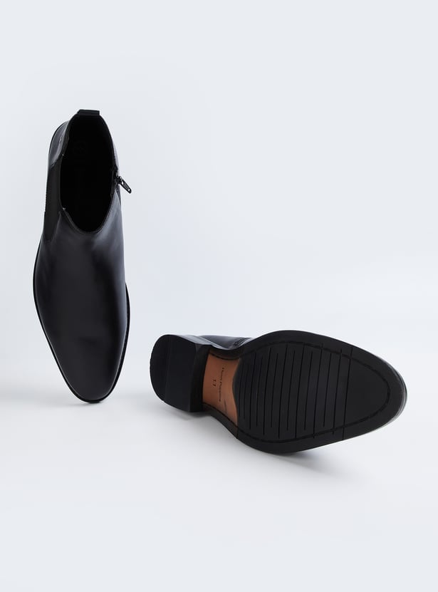 HUSH PUPPIES Aiden Solid Chelsea Boots