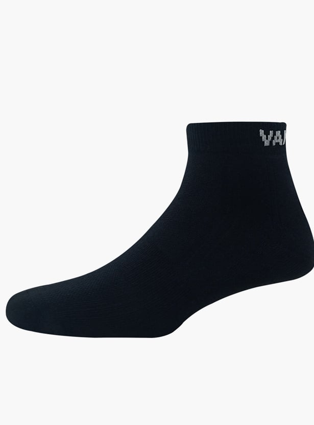 VAN HEUSEN Solid Ankle Length Socks - Pack of 3