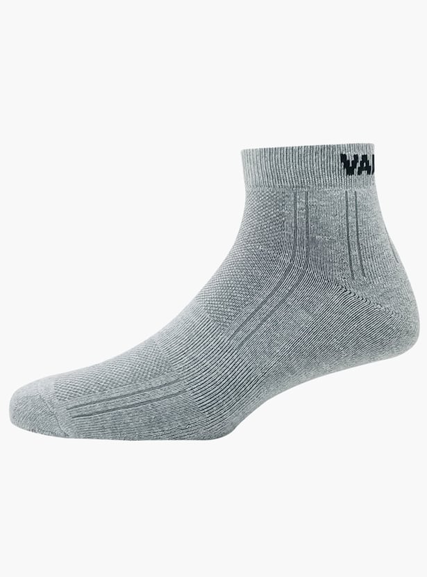 VAN HEUSEN Solid Ankle Length Socks - Pack of 3