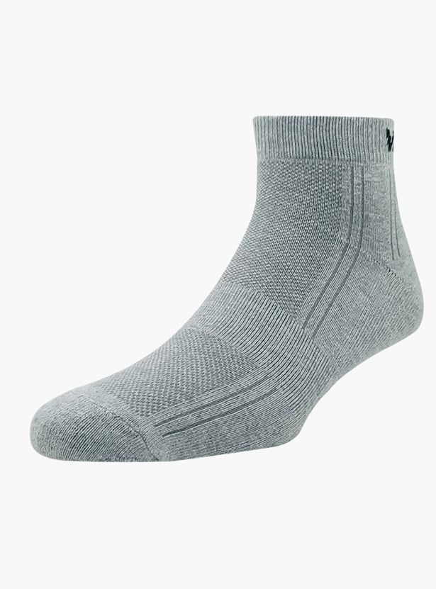 VAN HEUSEN Solid Ankle Length Socks - Pack of 3