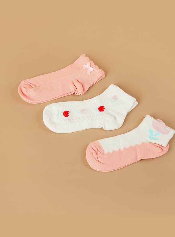 FAME FOREVER Girls Character No Show Socks - Pack 3
