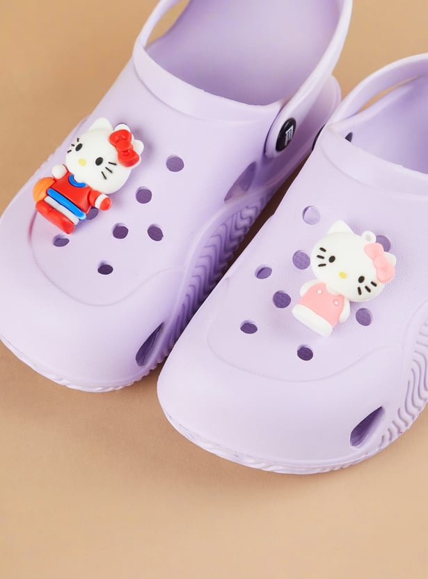FAME FOREVER Gibbitz Detailed Clogs