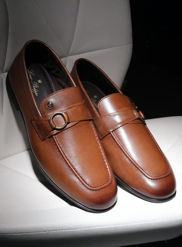 LOUIS PHILIPPE Solid Moccasins