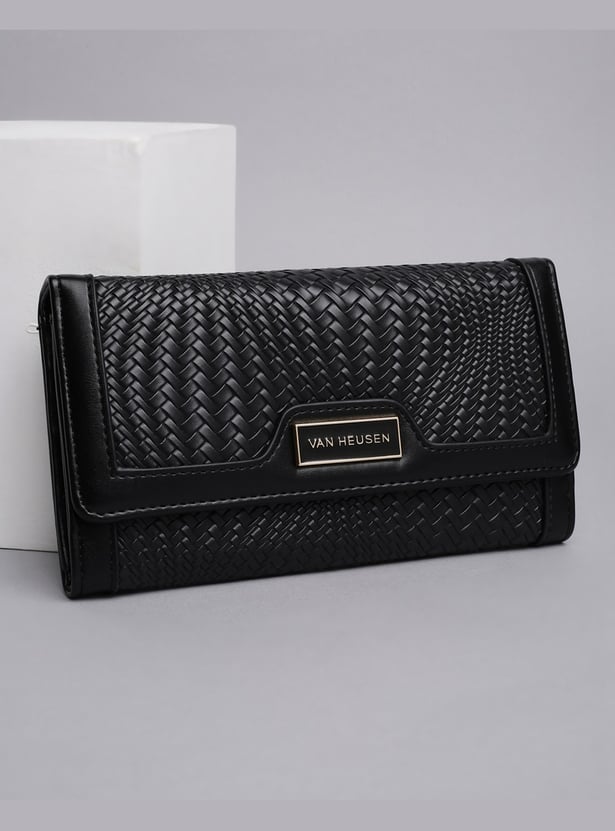 VAN HEUSEN Embossed Wristlet Wallet