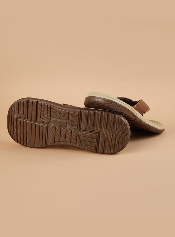 CODE Textured V-Strap Flip-Flops