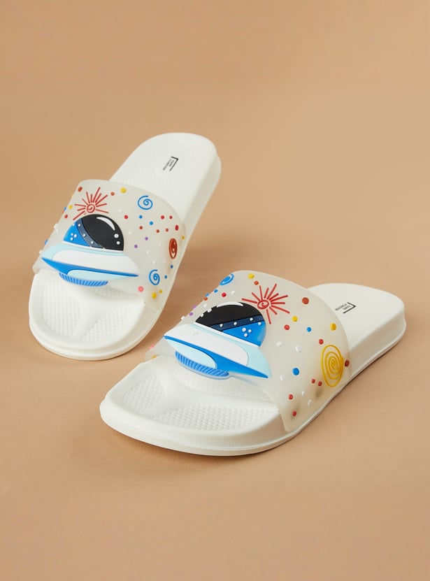 FAME FOREVER Boys Applique Sliders