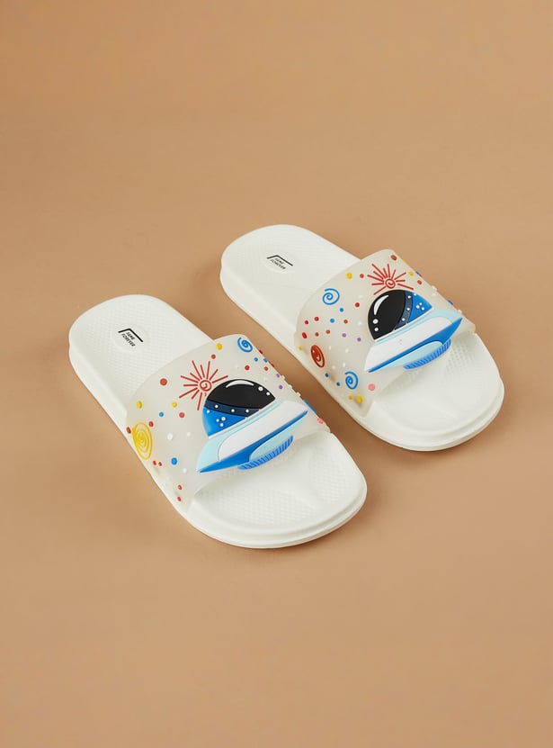 FAME FOREVER Boys Applique Sliders
