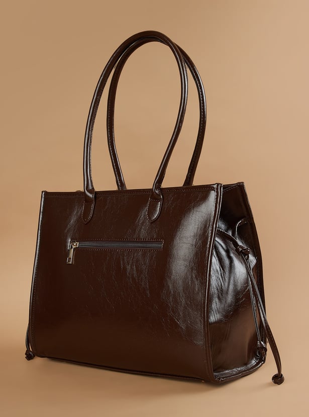 GINGER Shoulder Bag with Bag Tag