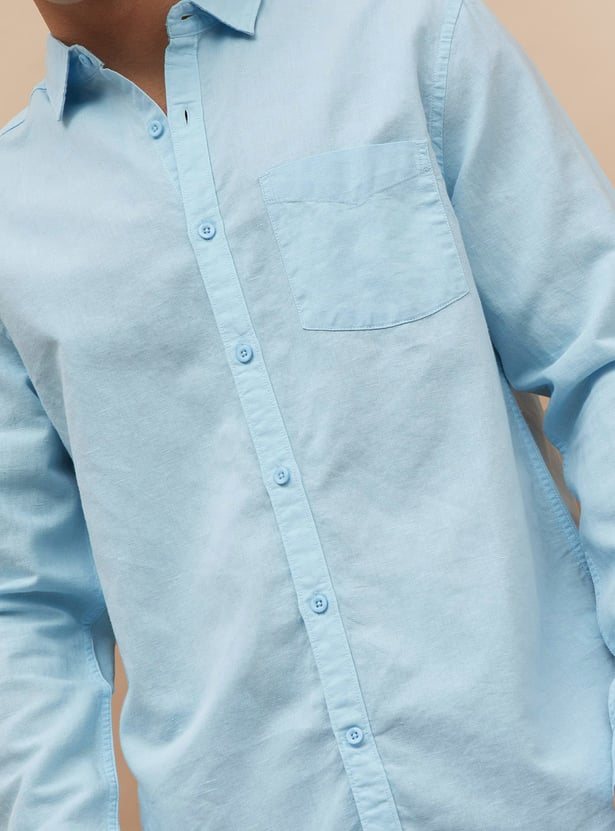 FAME FOREVER Solid Slim Fit Shirt