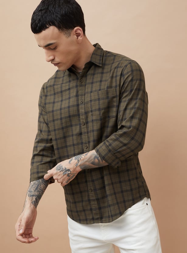 FAME FOREVER Checked Regular Fit Shirt