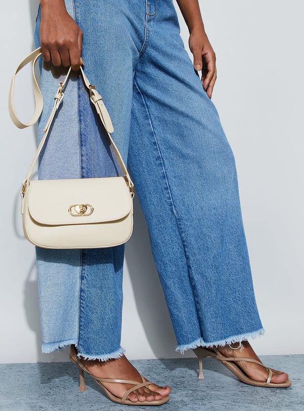 GINGER Solid Sling Bag