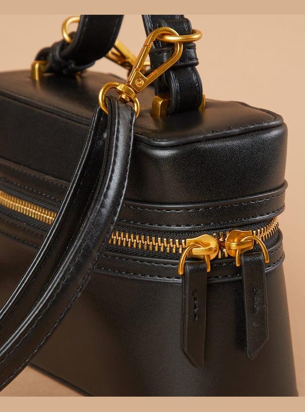 GINGER Solid Sling Bag