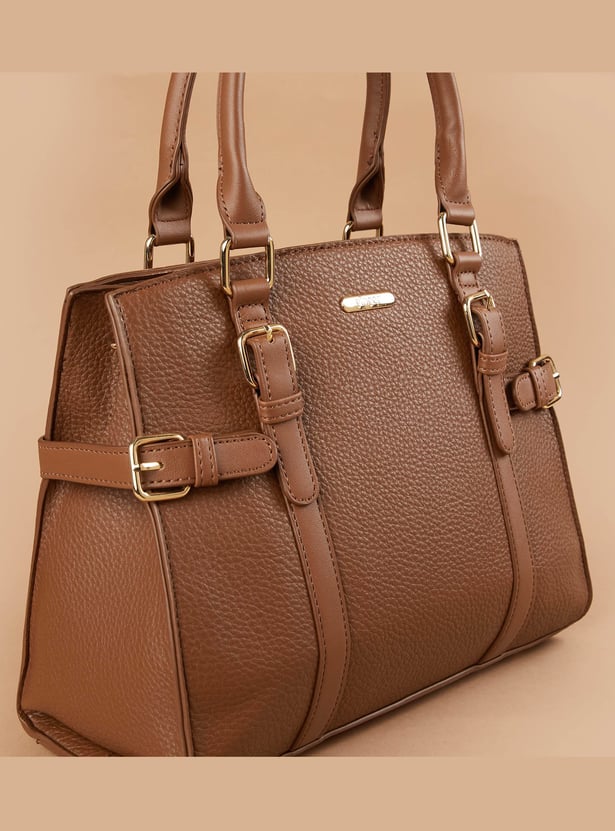 GINGER Textured Handheld Bag