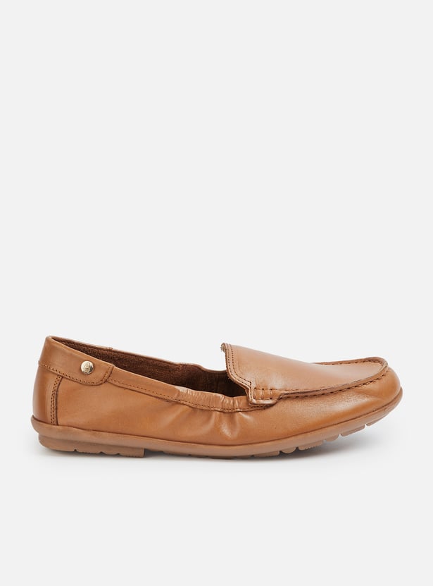 HUSH PUPPIES Solid Loafers