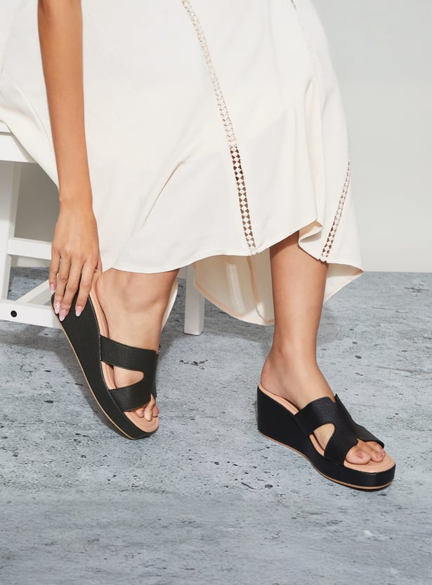 CODE Solid Wedges