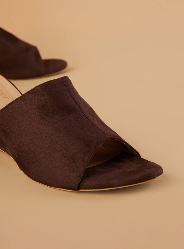 GINGER Faux Suede Wedges
