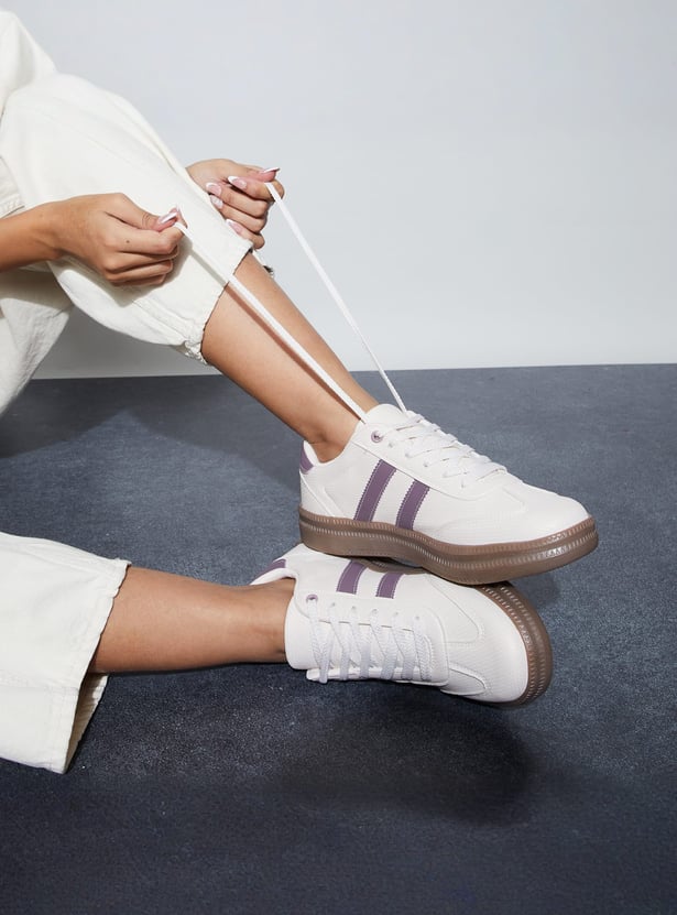 GINGER Striped Lace Up Sneakers