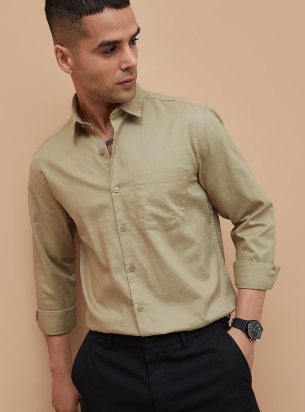 CODE Solid Slim Fit Shirt
