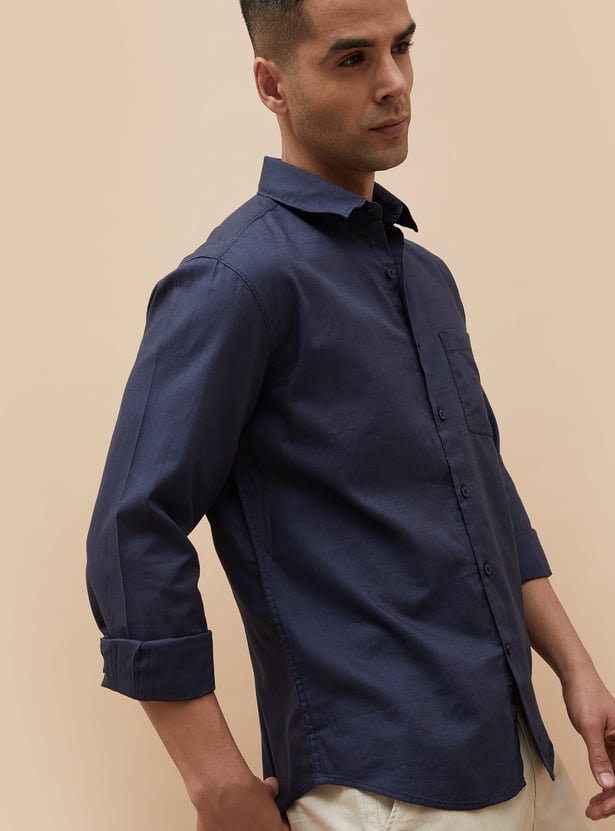 CODE Solid Slim Fit Shirt
