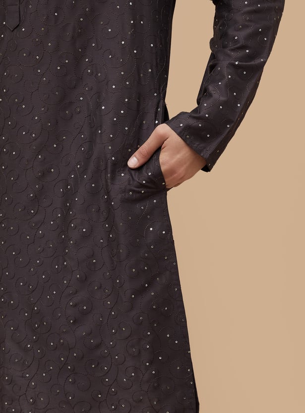 MELANGE Embroidered Straight Kurta