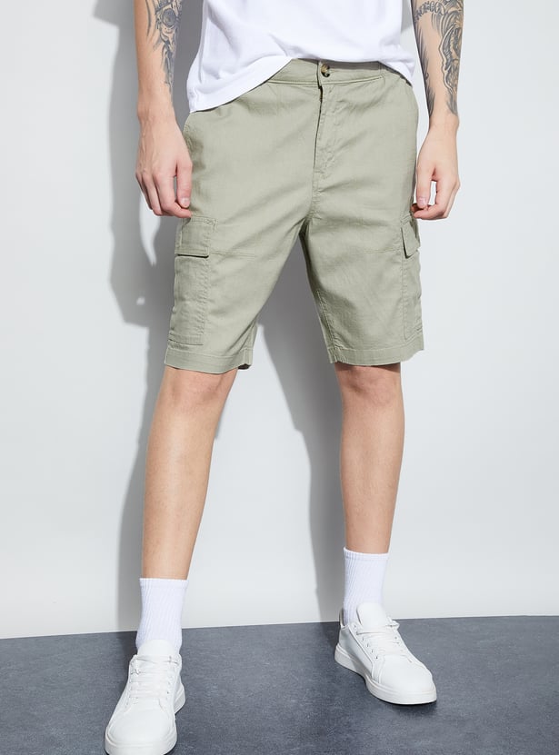 FAME FOREVER Solid Cargo Shorts