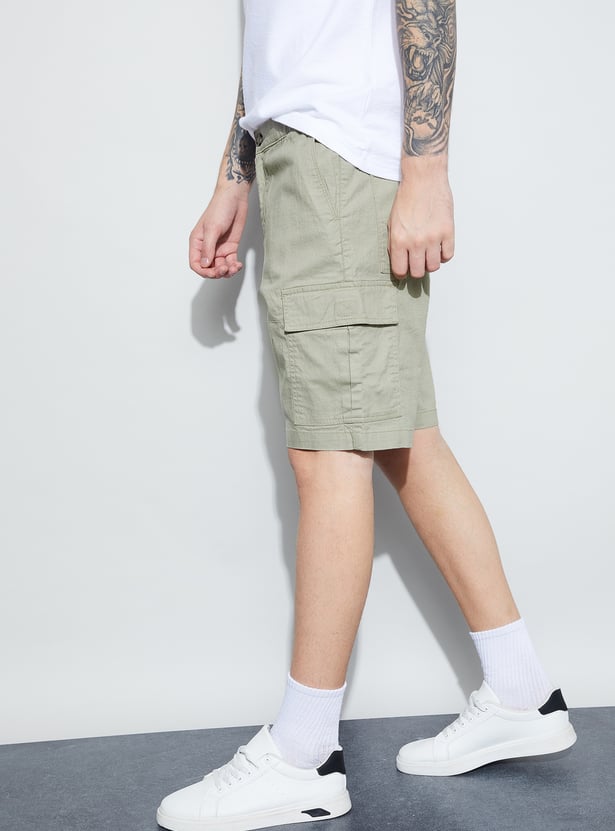 FAME FOREVER Solid Cargo Shorts