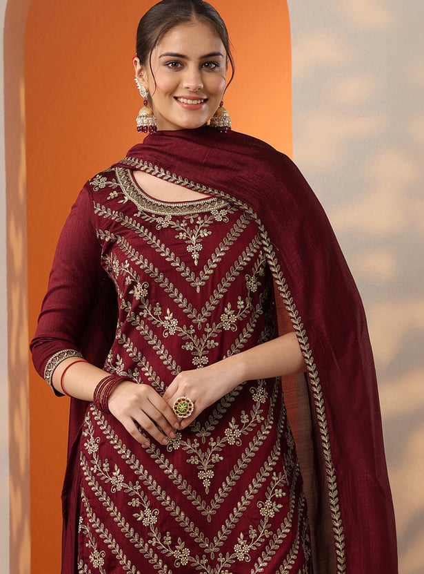 LIBAS Embroidered Kurta Palazzo Set