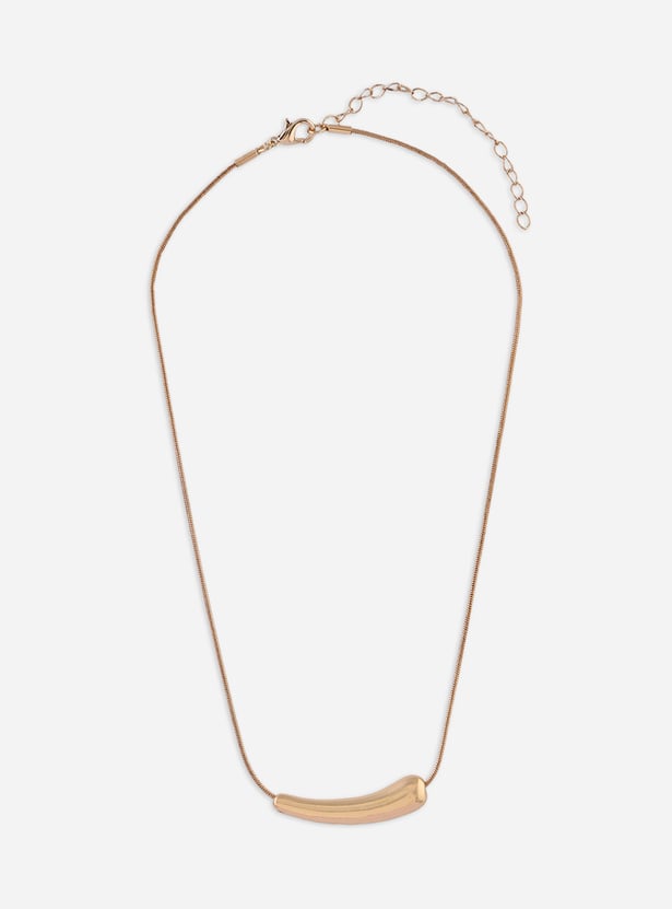 TONIQ Curved Pendant Necklace