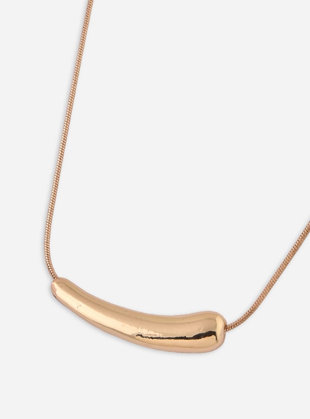TONIQ Curved Pendant Necklace
