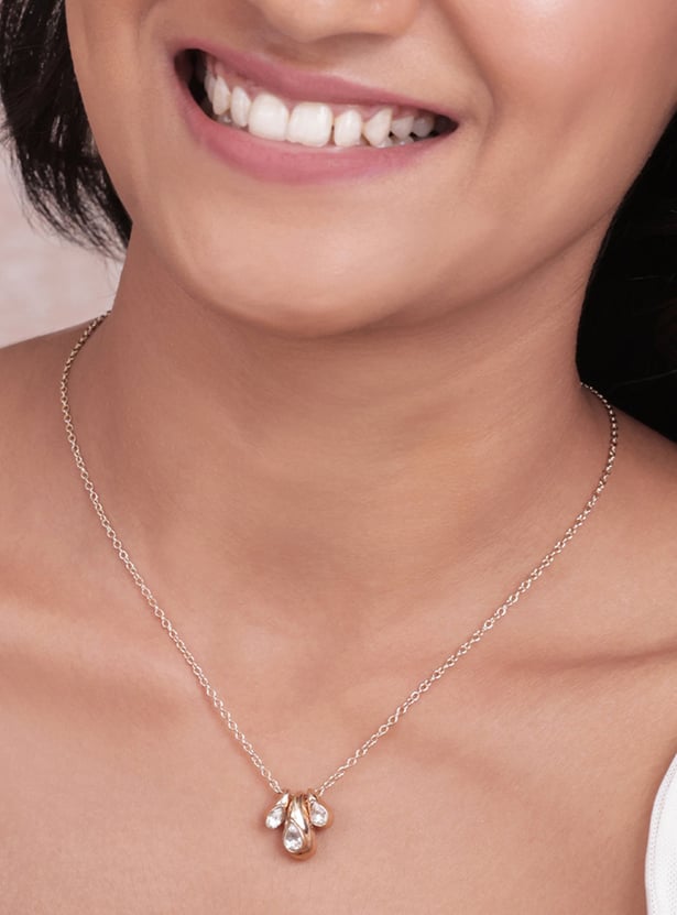 TONIQ Embellished Pendant Necklace