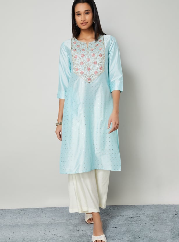 MELANGE Embroidered Straight Kurta.