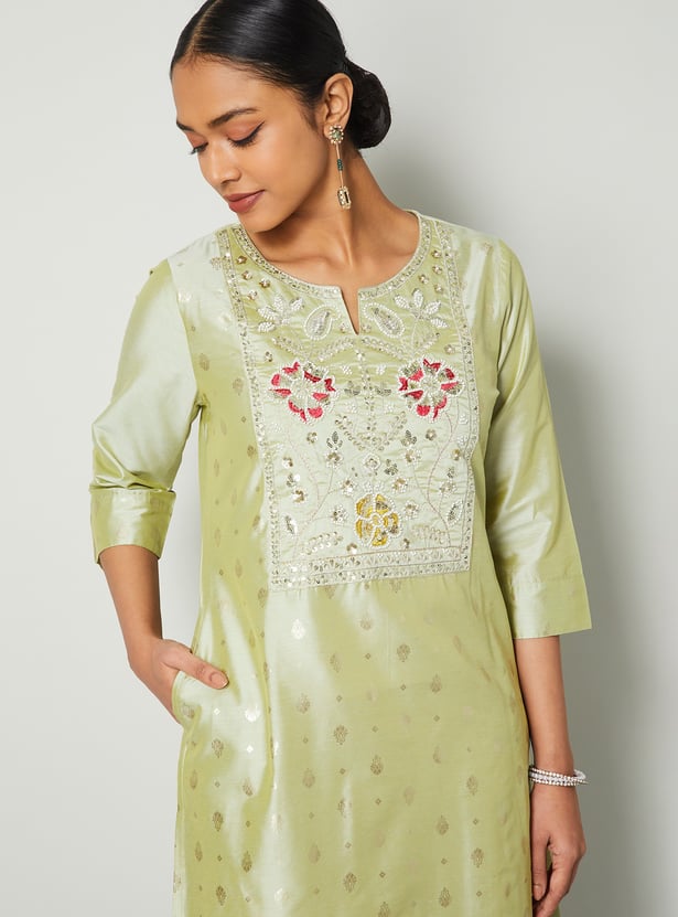 MELANGE Embroidered Straight Kurta