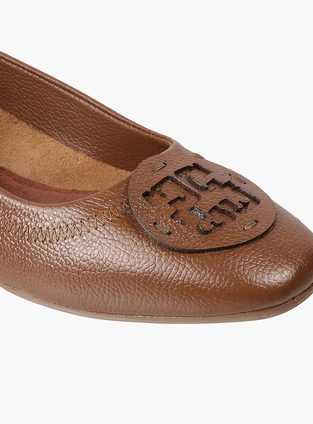 CATWALK Solid Round Toe Ballerinas