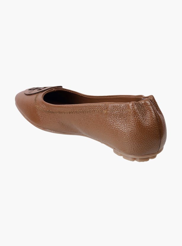 CATWALK Solid Round Toe Ballerinas