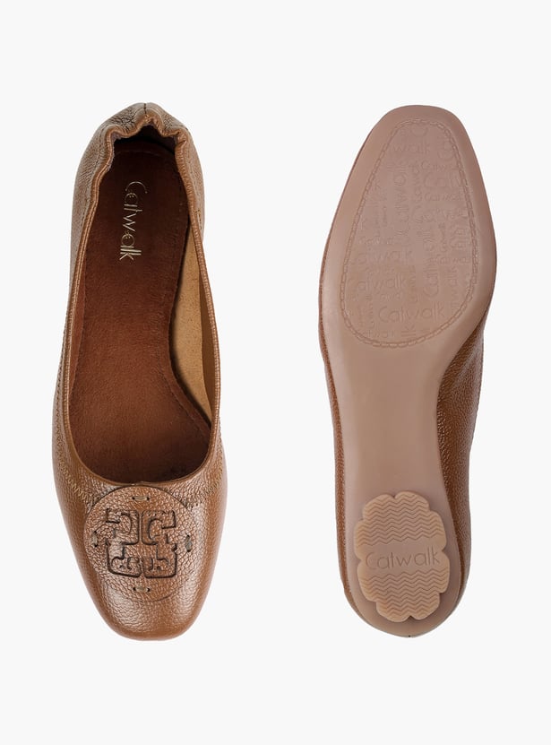 CATWALK Solid Round Toe Ballerinas