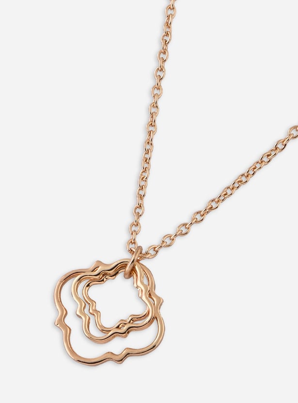 TONIQ Quartefoil Pendants with Chain
