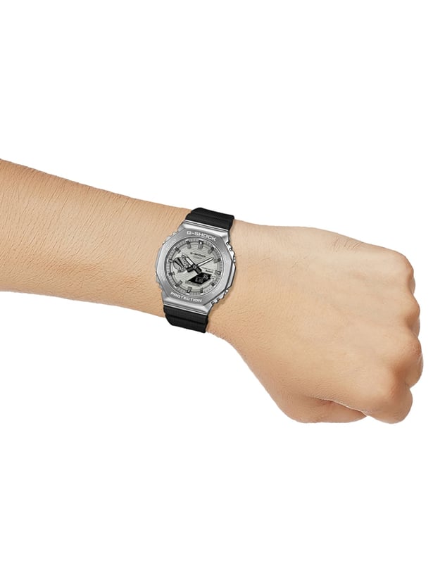 CASIO G-Shock Analogue and Digital Watch - G1736