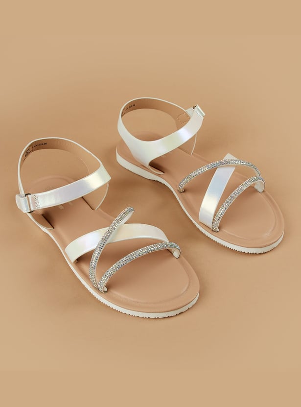 FAME FOREVER Girls Embellished Sandals