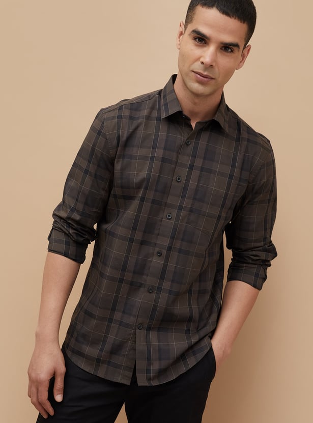 CODE Checked Regular Fit Shirt