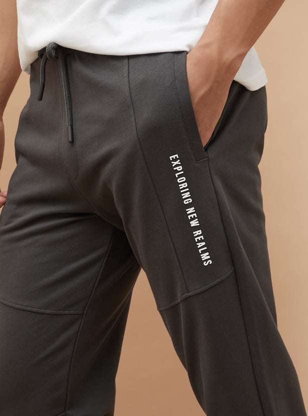 FAME FOREVER Solid Slim Fit Joggers