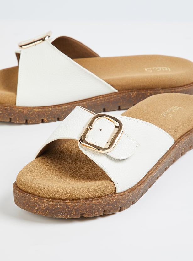 INC.5 Buckle Flats