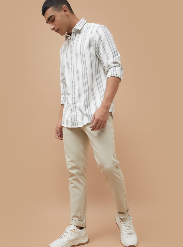 FAME FOREVER Solid Slim Tapered Trousers