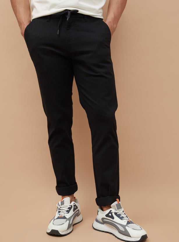 FAME FOREVER Solid Slim Tapered Trousers