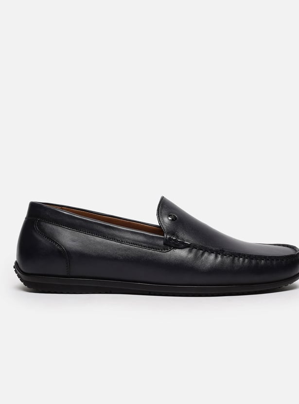 LOUIS PHILIPPE Solid Slip-Ons