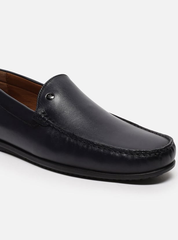 LOUIS PHILIPPE Solid Slip-Ons