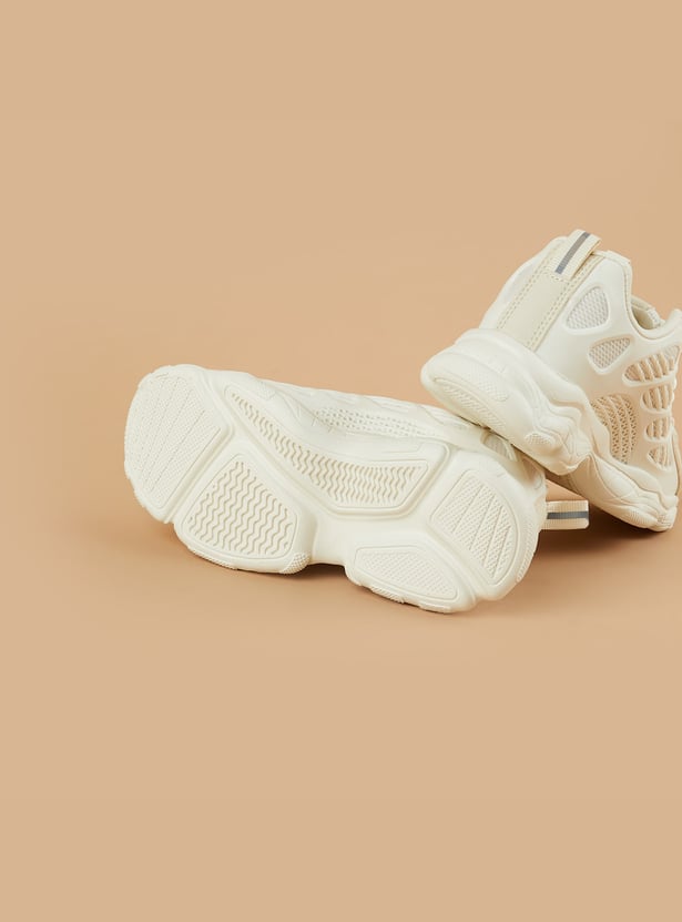 FAME FOREVER Boys Mesh Panel Sneakers