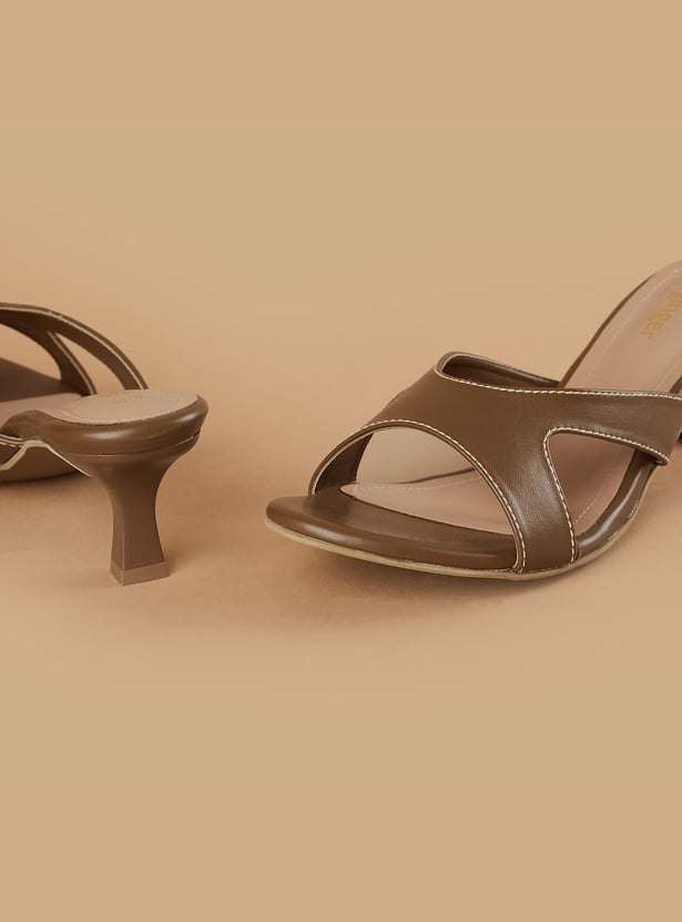GINGER Solid Kitten Heels