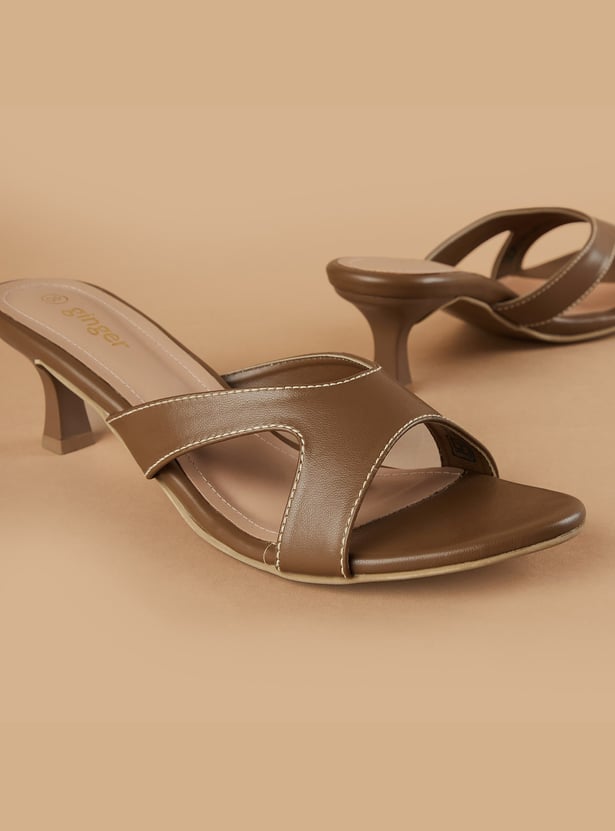 GINGER Solid Kitten Heels